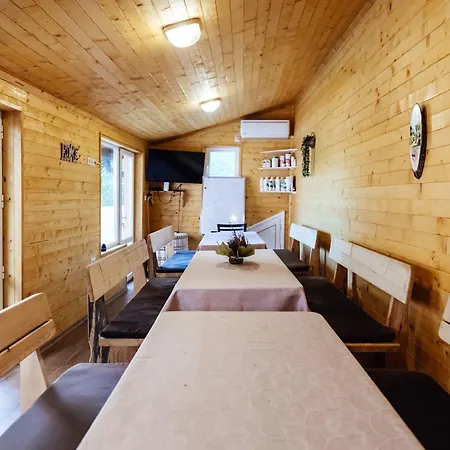 Vakantiehuis къща инфинити лукс и уют, вплетени в спомени